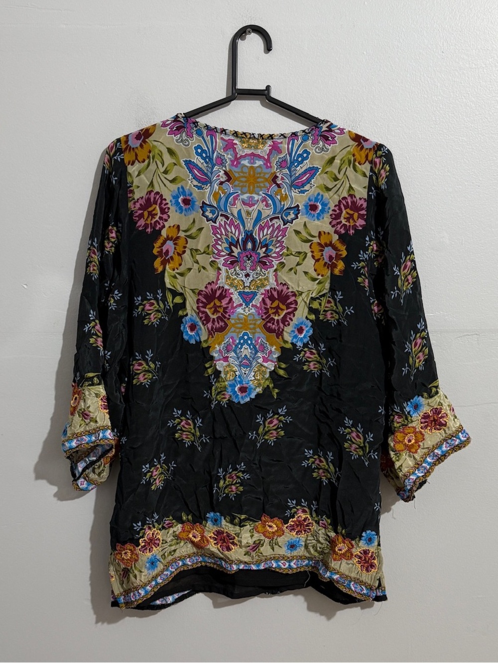 Tolani Top Womens Medium Floral Boho Black Tassel V Neck Blouse Embroidered - Picture 3 of 10